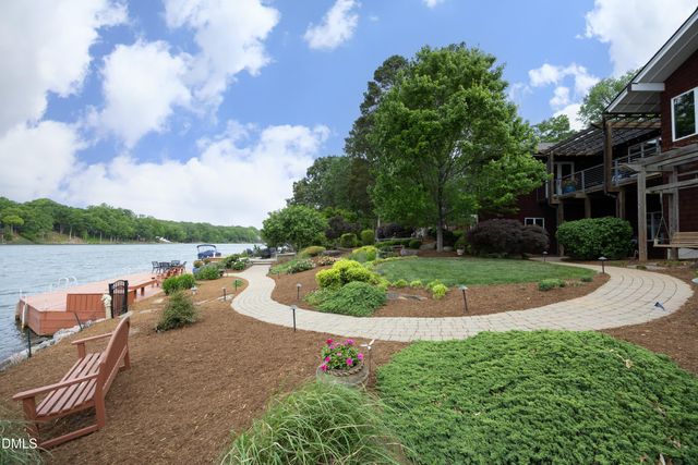 146 Lochwood West Drive, Cary, NC 27518