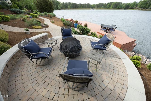 146 Lochwood West Drive, Cary, NC 27518