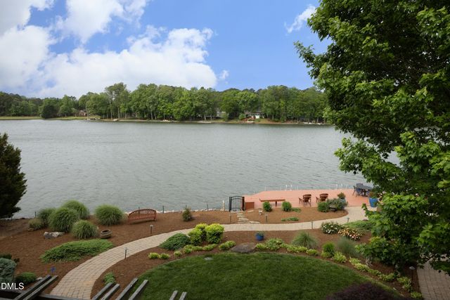 146 Lochwood West Drive, Cary, NC 27518