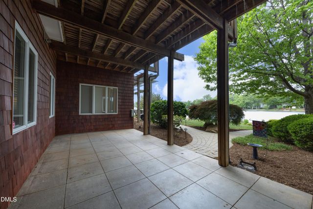 146 Lochwood West Drive, Cary, NC 27518