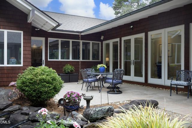 146 Lochwood West Drive, Cary, NC 27518