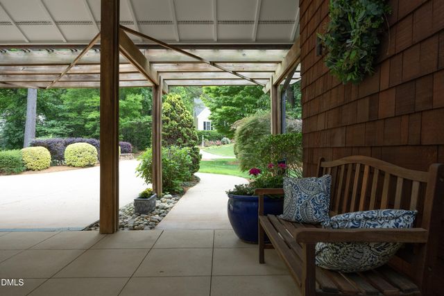 146 Lochwood West Drive, Cary, NC 27518