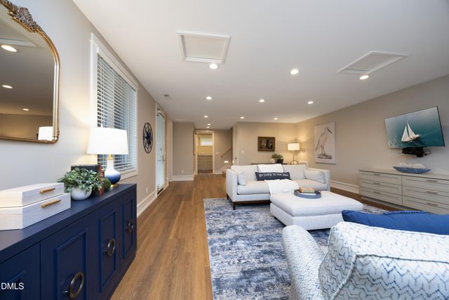 146 Lochwood West Drive, Cary, NC 27518