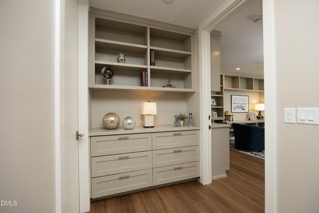 146 Lochwood West Drive, Cary, NC 27518