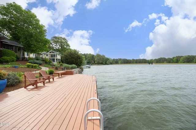 146 Lochwood West Drive, Cary, NC 27518