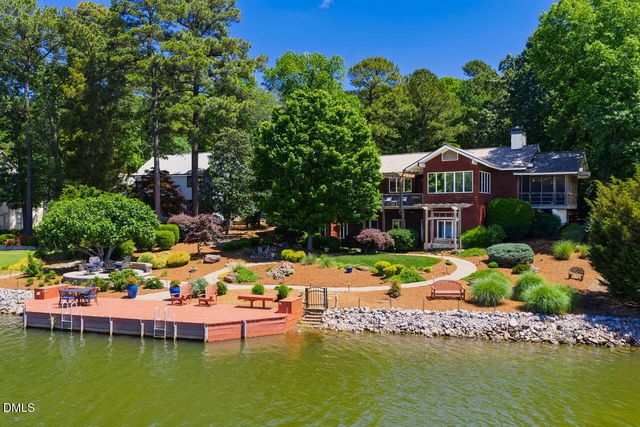 146 Lochwood West Drive, Cary, NC 27518