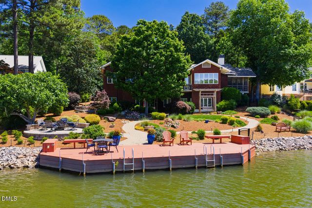 146 Lochwood West Drive, Cary, NC 27518