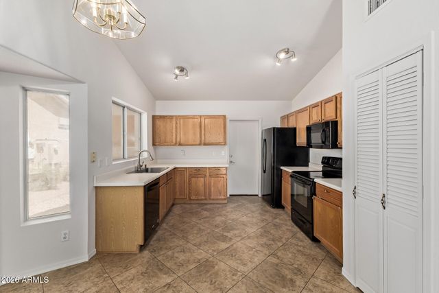 6425 W IRMA Lane, Glendale, AZ 85308