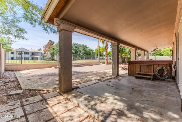 6425 W IRMA Lane, Glendale, AZ 85308