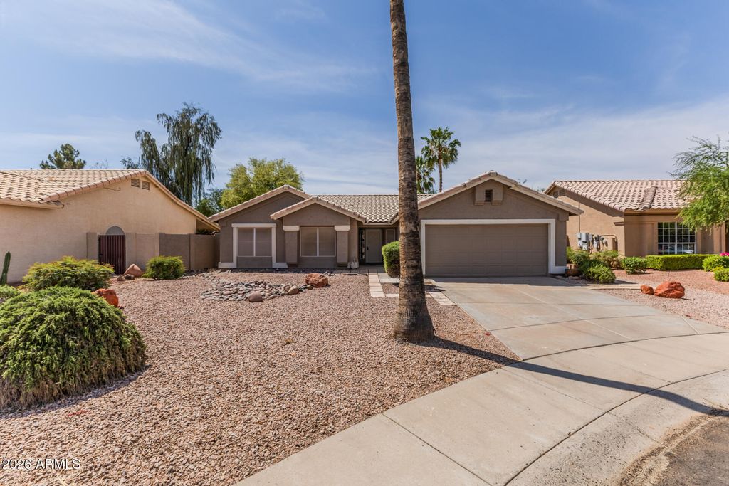 6425 W IRMA Lane, Glendale, AZ 85308