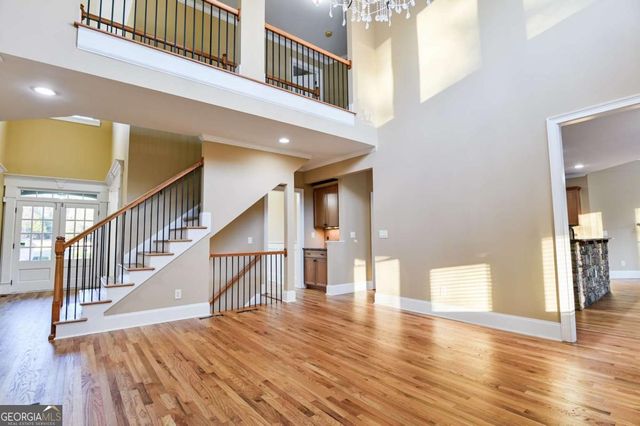 5011 Glen Forrest Drive, Flowery Branch, GA 30542