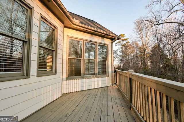 5011 Glen Forrest Drive, Flowery Branch, GA 30542