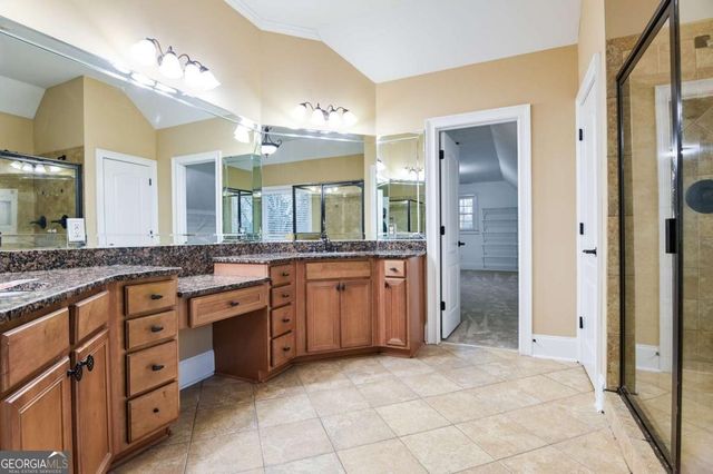 5011 Glen Forrest Drive, Flowery Branch, GA 30542