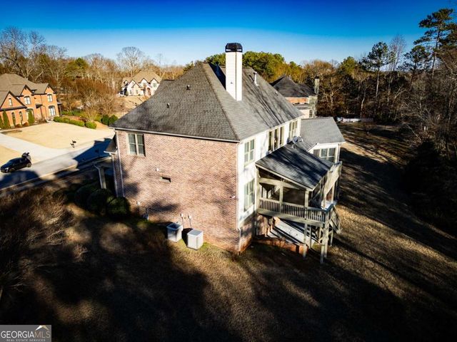 5011 Glen Forrest Drive, Flowery Branch, GA 30542