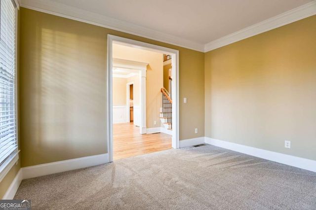 5011 Glen Forrest Drive, Flowery Branch, GA 30542