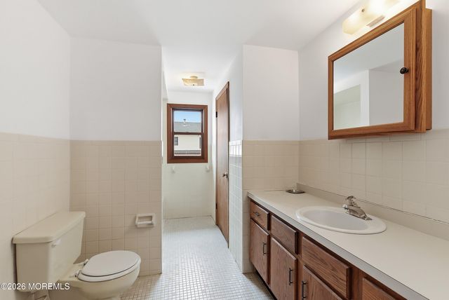 1200 Mermaid Avenue, Beachwood, NJ 08722