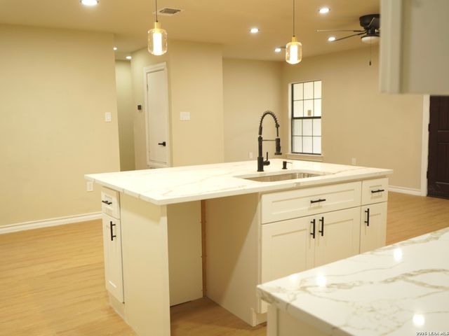 367 CONCIO ST, San Antonio, TX 78227