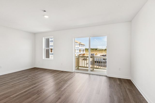 1447 Oakfield Lane, Pingree Grove, IL 60140