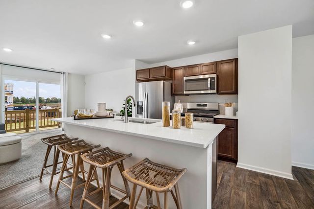 1447 Oakfield Lane, Pingree Grove, IL 60140