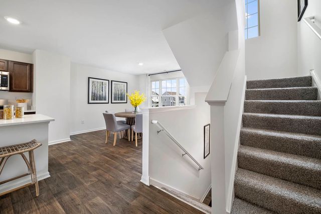 1447 Oakfield Lane, Pingree Grove, IL 60140