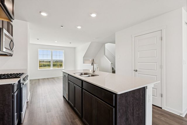 1447 Oakfield Lane, Pingree Grove, IL 60140