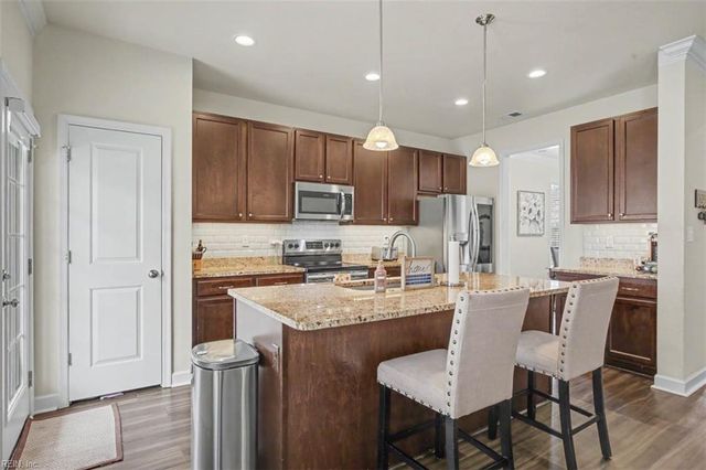 5130 Mission ST, Chesapeake, VA 23321