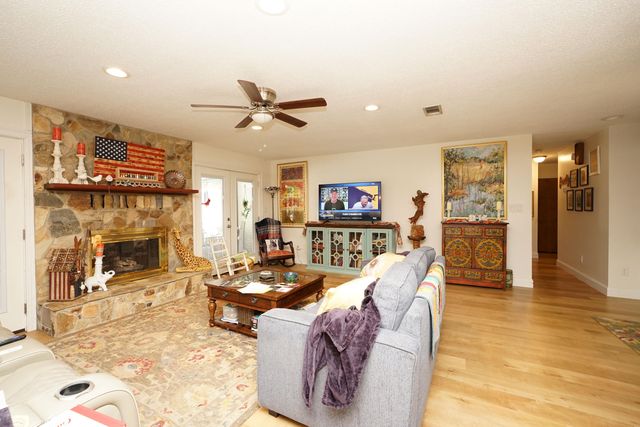 765 Saint Vincent Cove, Niceville, FL 32578