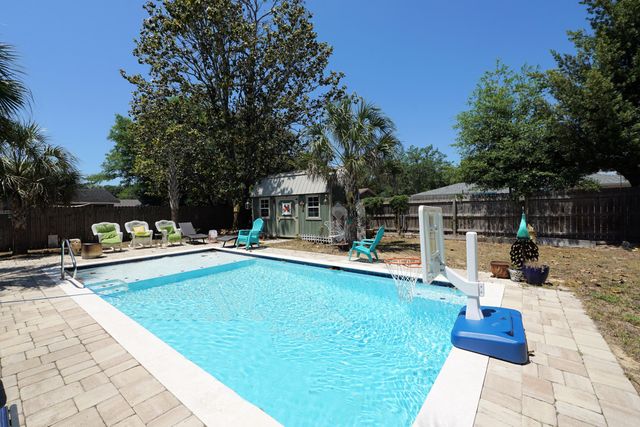 765 Saint Vincent Cove, Niceville, FL 32578