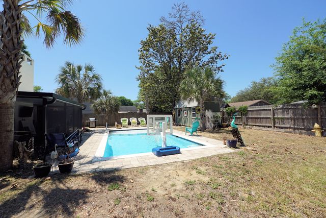 765 Saint Vincent Cove, Niceville, FL 32578