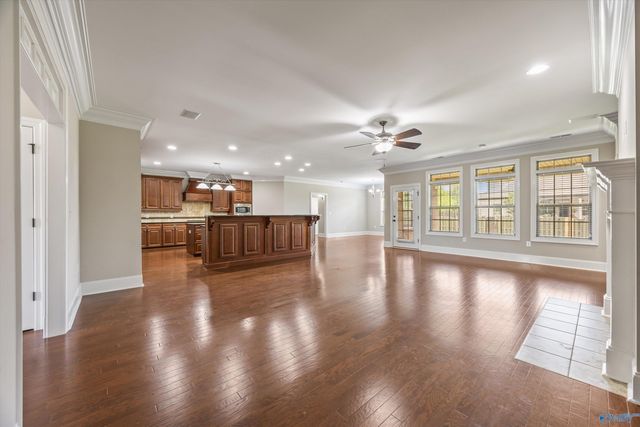 3005 Laurel Cove Way, Gurley, AL 35748