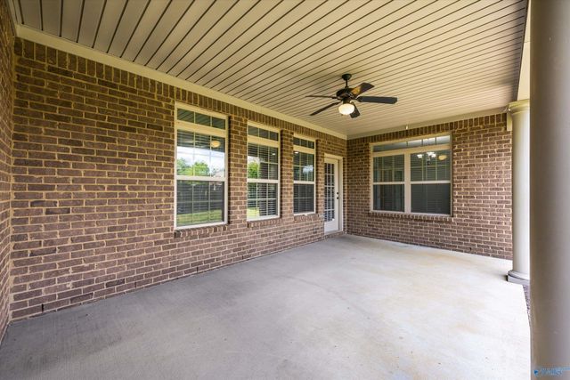 3005 Laurel Cove Way, Gurley, AL 35748