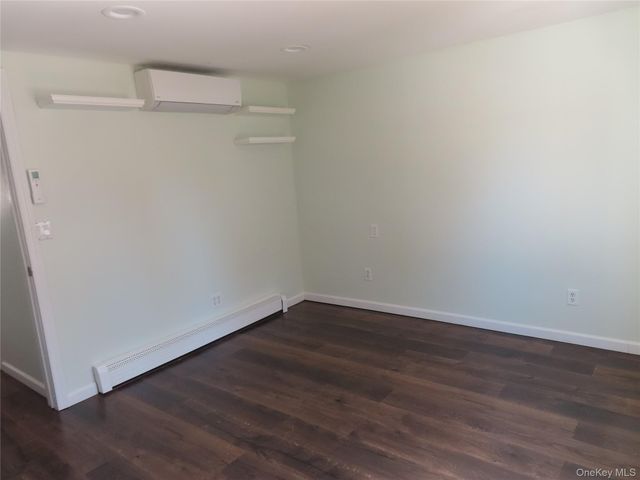94 Neptune Avenue, West Babylon, NY 11704