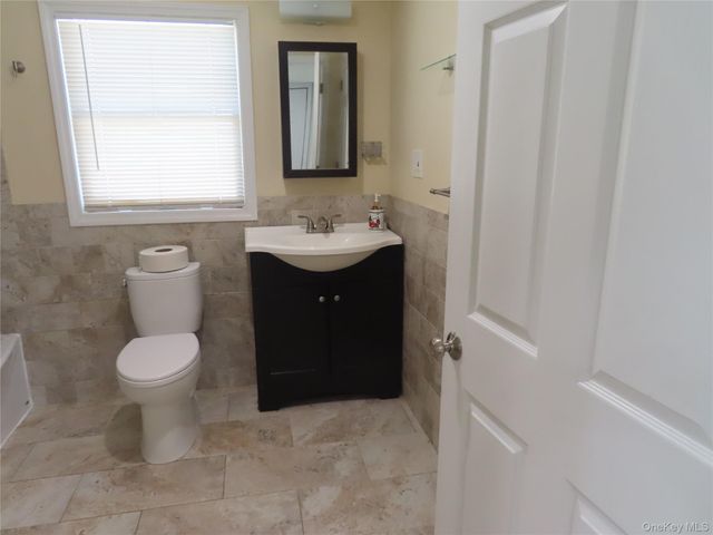 94 Neptune Avenue, West Babylon, NY 11704