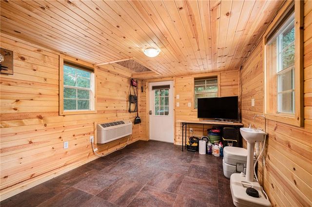 13150 Norris Road, Rayville, MO 64084