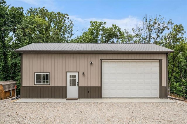 13150 Norris Road, Rayville, MO 64084