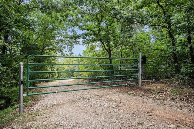 13150 Norris Road, Rayville, MO 64084