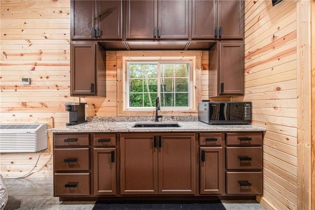 13150 Norris Road, Rayville, MO 64084