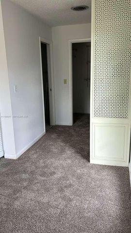 13731 Flora Pl A, Delray Beach, FL 33484