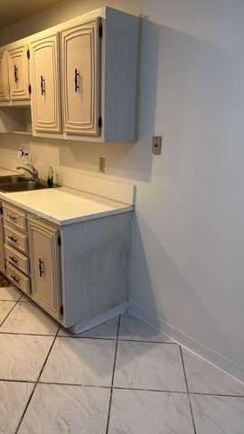 13731 Flora Pl A, Delray Beach, FL 33484