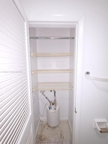 13731 Flora Pl A, Delray Beach, FL 33484