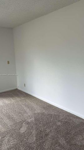 13731 Flora Pl A, Delray Beach, FL 33484