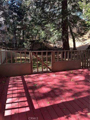518 Acacia, Crestline, CA 92325