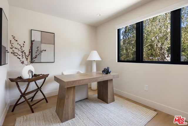 3637 Loadstone Drive, Sherman Oaks, CA 91403