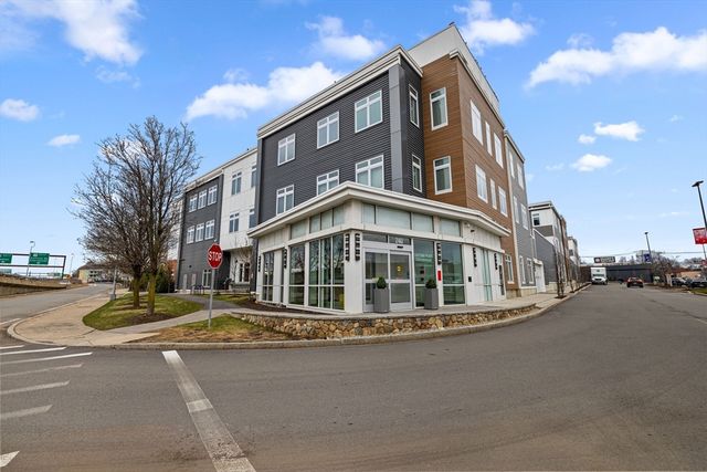 60 Cross St E 110, Somerville, MA 02145