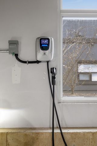 60 Cross St E 110, Somerville, MA 02145