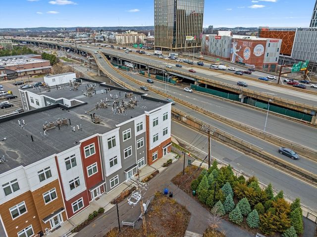 60 Cross St E 110, Somerville, MA 02145
