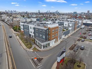 60 Cross St E 110, Somerville, MA 02145