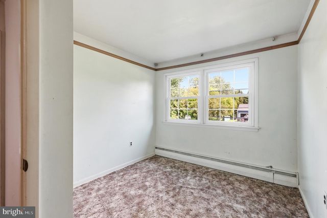 1230 AUDREY LN, Phoenixville, PA 19460