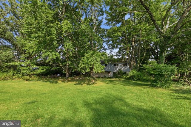 1230 AUDREY LN, Phoenixville, PA 19460
