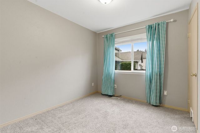 17814 37th Avenue E, Tacoma, WA 98446